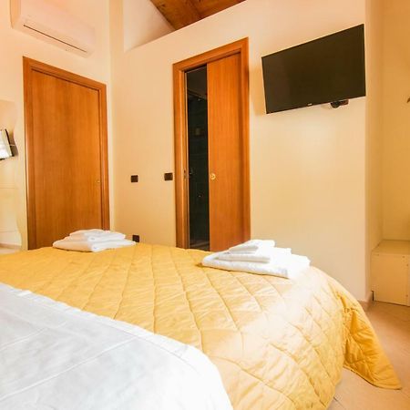 B&B Sotto Un Tetto チェターラ エクステリア 写真