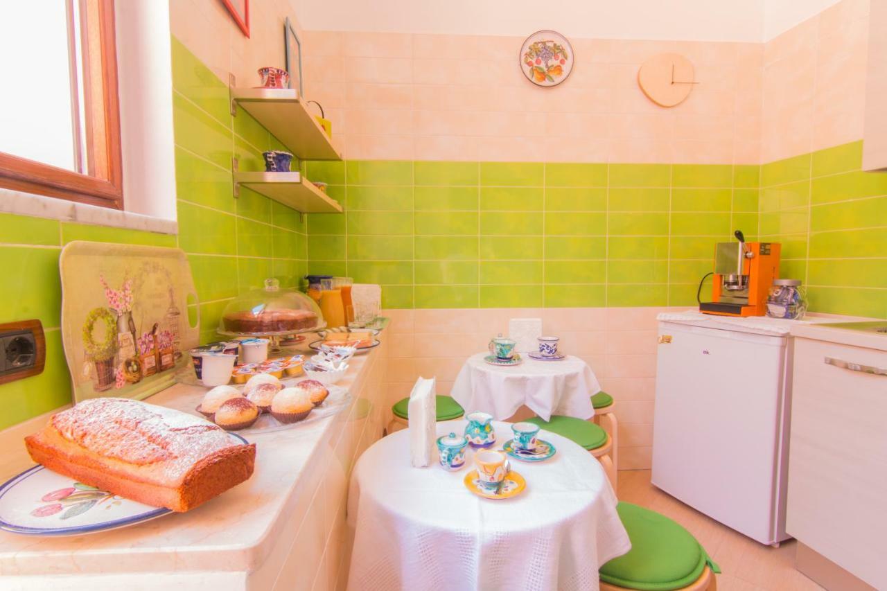 B&B Sotto Un Tetto チェターラ エクステリア 写真