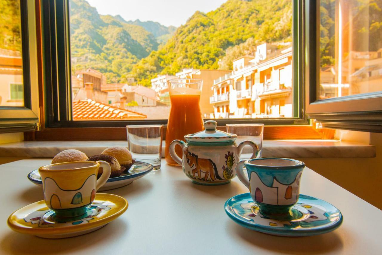 B&B Sotto Un Tetto チェターラ エクステリア 写真