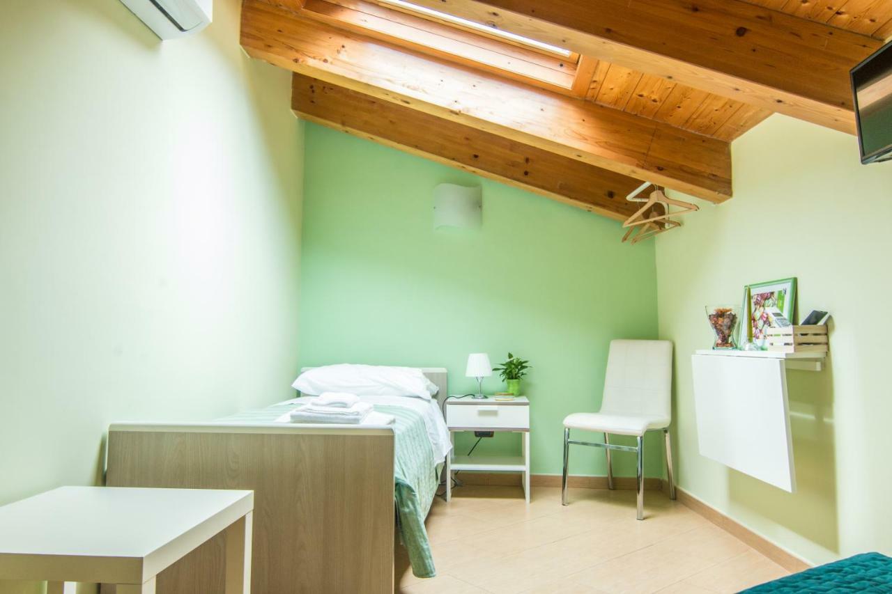 B&B Sotto Un Tetto チェターラ エクステリア 写真